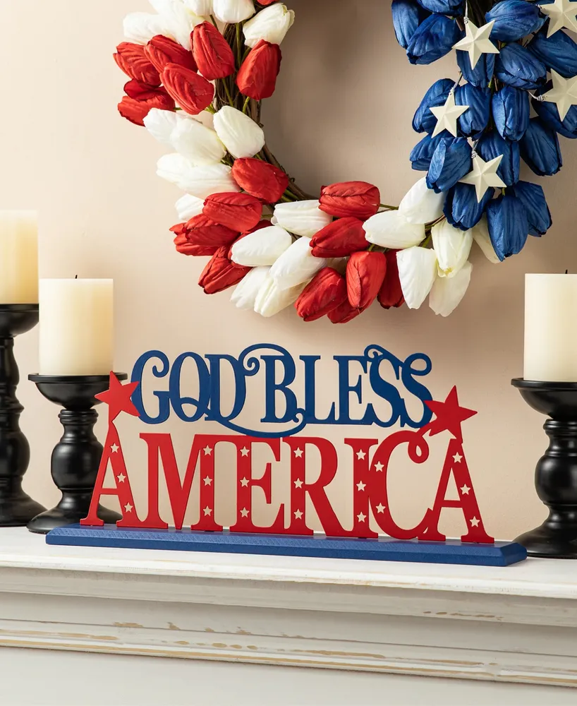 Glitzhome 18" L Wood Metal "God Bless America" Table Decor