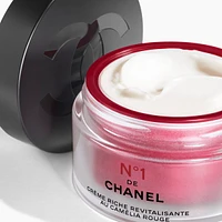 N°1 DE CHANEL RICH REVITALIZING CREAM Smooths – Nourishes – Protects