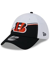 Men's New Era White, Black Cincinnati Bengals 2023 Sideline 39THIRTY Flex Hat