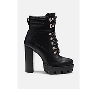 Stopper Cushion Collared Lace Up Boots