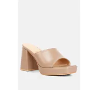 Flexes Flared Block Heel Sandals