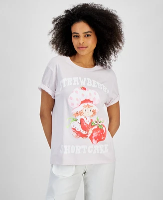 Love Tribe Juniors' Strawberry Shortcake Graphic T-Shirt