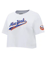 Women's Pro Standard White New York Islanders Boxy Script Tail Cropped T-shirt