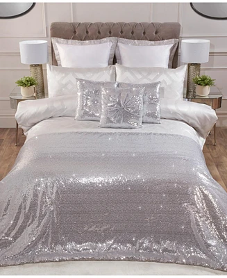 By Caprice Home Harlow Metallic Jacquard Duvet Cover Set With Matching Pillow Cases Queen