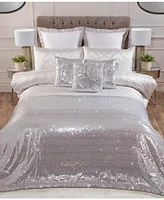 By Caprice Home Harlow Metallic Jacquard Duvet Cover Set With Matching Pillow Cases Queen