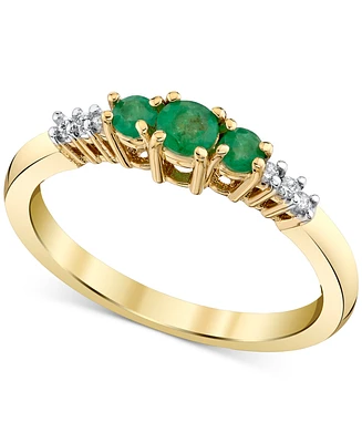 Emerald (1/3 ct. t.w.) & Diamond Accent Three Stone Ring in 10k Gold