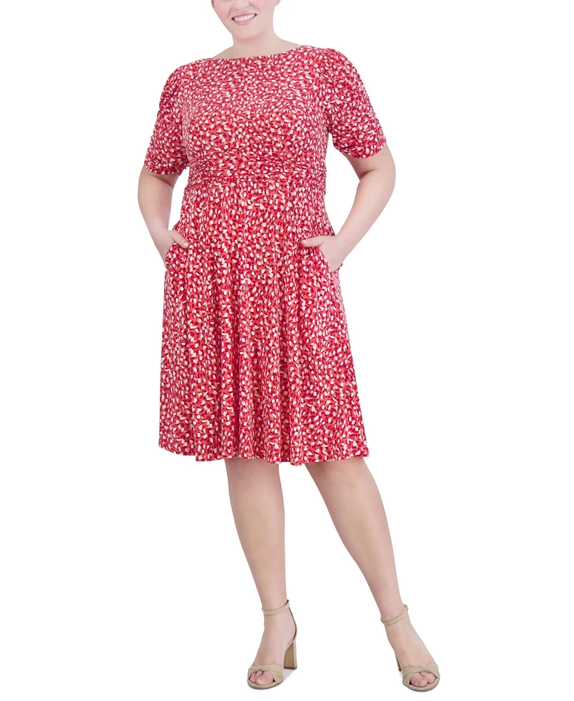 Jessica Howard Plus Size Printed Ruched-Sleeve Dress