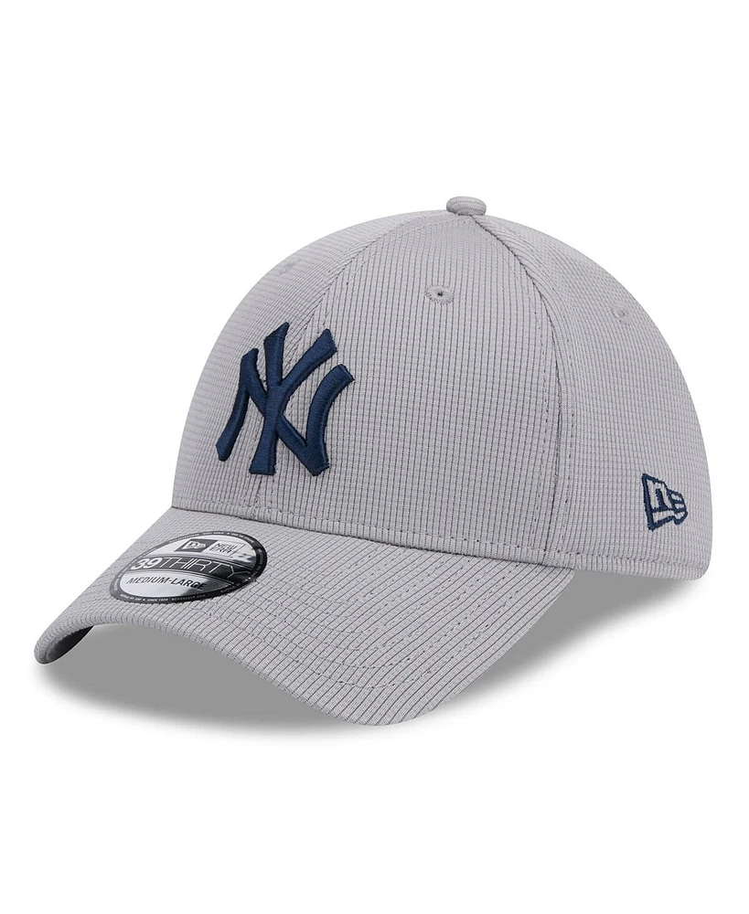 New Era Men's Gray York Yankees Active Pivot 39thirty Flex Hat