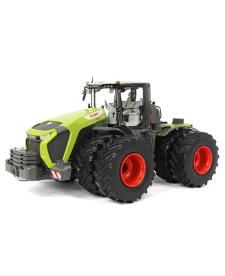 Marge Models 1/32 Claas Xerion 12.650 with Front & Rear Duals