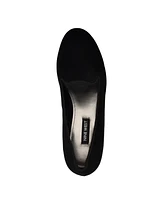 Nine West Women's Renold Round Toe Loafers