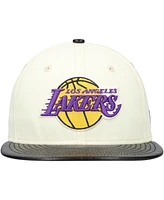 New Era Men's White/Black Los Angeles Lakers Faux Leather - Polyurethane Visor Two-Tone 59FIFTY Fitted Hat