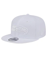 New Era Men's Seattle Seahawks Main White on White 9FIFTY Snapback Hat