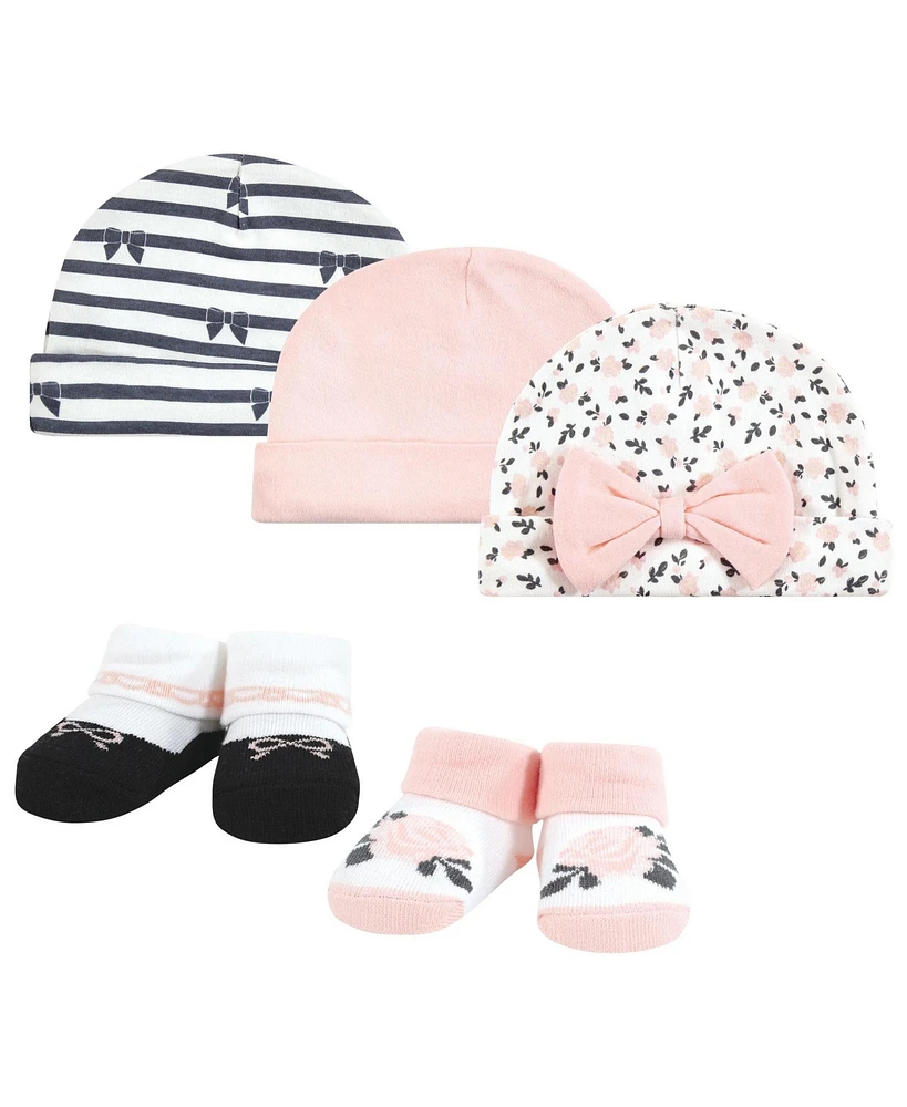 Hudson Baby Baby Girls Hudson Cap and Socks Set, 0-9 Months