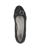 Cliffs by White Mountain Women's Calming Ballet Flats