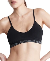 Calvin Klein Modern Seamless Naturals Lightly Lined Triangle Bralette QF7093