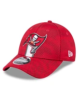 New Era Men's Red Tampa Bay Buccaneers 2024 Sideline 9FORTY Stretch-Snap Hat