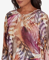 Alfred Dunner Petite Wine Country Feathers Lace Detailed Crew Neck Top