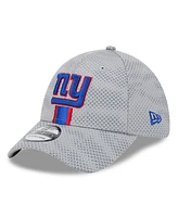 New Era Men's Gray New York Giants 2024 Sideline 39THIRTY Flex Hat