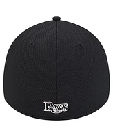 New Era Men's Black Toronto Blue Jays Active Dash Mark 39THIRTY Flex Hat