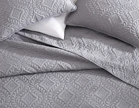 Kate Aurora Riviera 3 Piece Embossed Bedspread/Coverlet & Pillow Shams Set