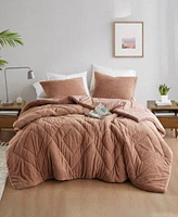 510 Design Kyla Double Diamond Quilted Teddy Comforter Sets