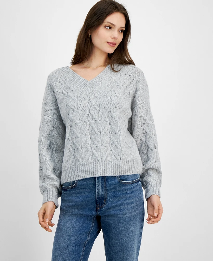 Juniors' Heart Cable-Knit V-Neck Sweater