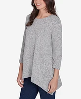 Ruby Rd. Petite Scoop Neck Solid Hatchi Knit Sharkbite Top with Fabric Splicing Detail