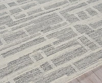 Exquisite Rugs Park City 6840 5'x8' Area Rug
