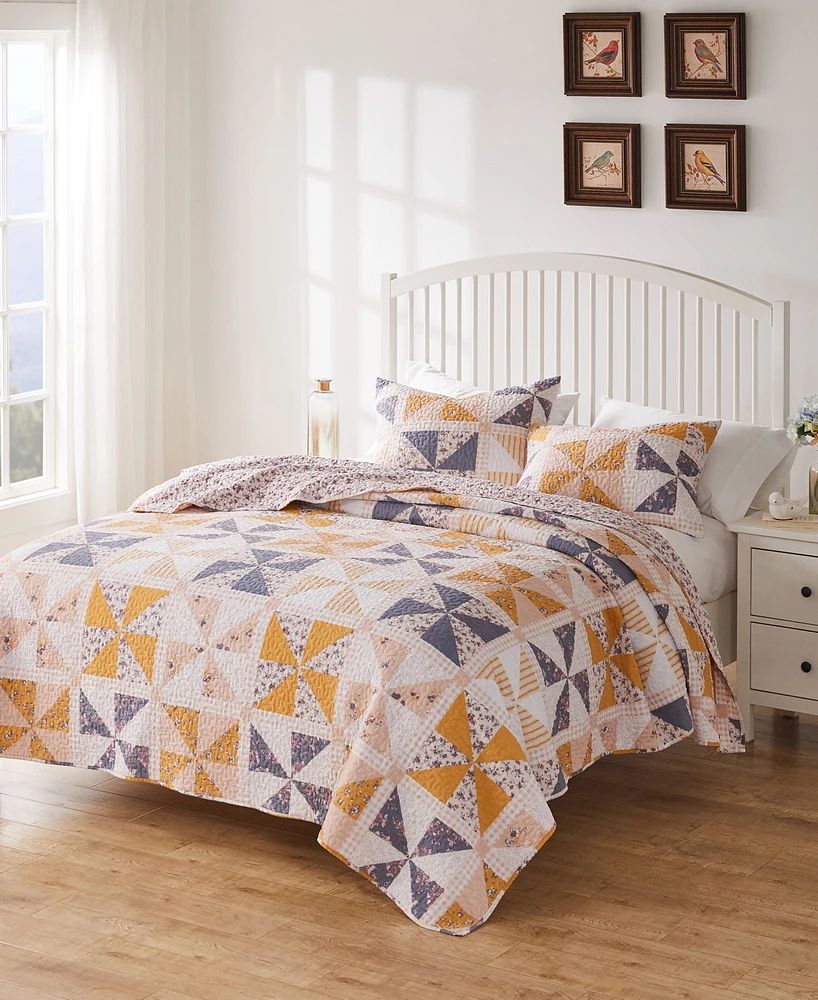 Greenland Home Fashions Pinwheel Posey Reversible 3-Pc. Quilt Set