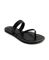 Bernardo Footwear Leia Thong Sandal