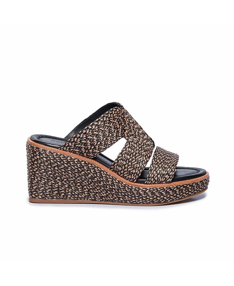 Bernardo Footwear Kaian Wedge Sandal