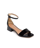 Bernardo Footwear Jalena Low Heel Sandal