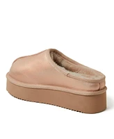 Dearfoams Fireside by Women's Queenstown Genuine Shearling Platform Clog Slipper