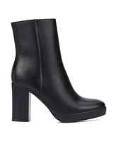 New York & Company Women's Fay- Chunky Heel Ankle Boot