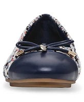 Anne Klein Women's Luci Cap Toe Ballet Flats