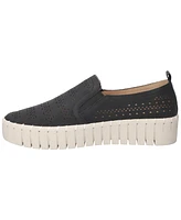 Easy Street Women's Peppy Slip-On Platform Sneakers