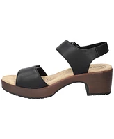 Easy Street Women's Marva Slip-Resistant Sandals