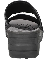 Easy Street Women's Seeker Wedge Heel Sandals