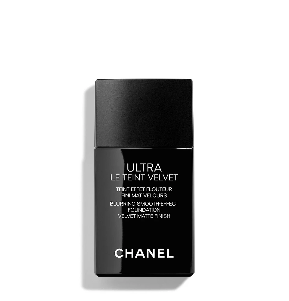 CHANEL ULTRA LE TEINT Velvet Blurring Smooth-Effect Foundation Matte Finish, 1 oz.