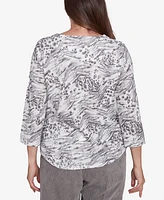 Alfred Dunner Women's Copenhagen Monotone Gray Animal Print Top