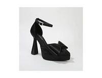 Berness Octavia Platform Pumps