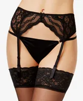 b.tempt'd by Wacoal Lace Kiss Lingerie Garter Belt 977182