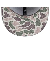 New Era Men's Black York Knicks Camo Print Uv 59FIFTY Fitted Hat