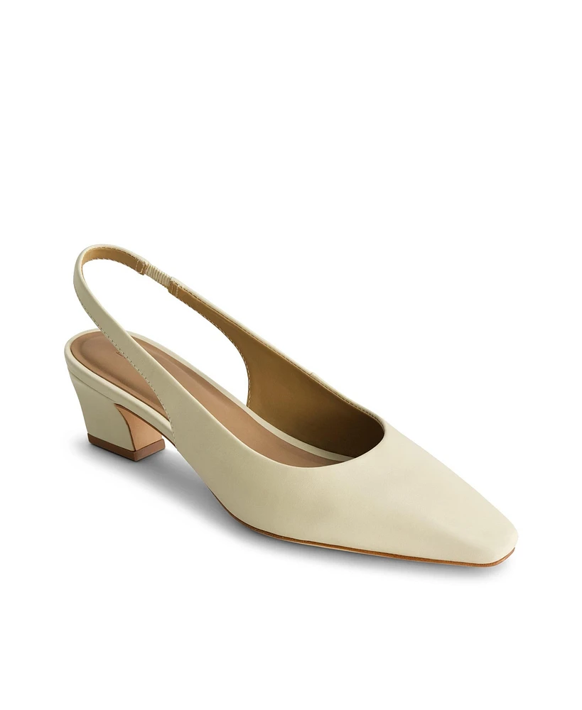Bernardo Footwear Ariella Slingback Pump