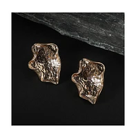 Metallic Wave Stud Earrings