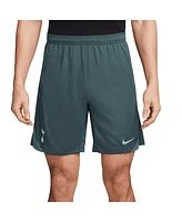 Nike Men's Green Tottenham Hotspur 2024/25 Third Strike Training Performance Shorts