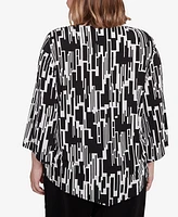 Alfred Dunner Plus Classic Vertical Geometric Top with Necklace