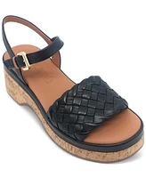 Gentle Souls Women's Dorris Woven-Band Sandals