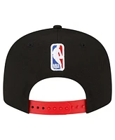 New Era Men's Black Chicago Bulls Jersey Hook Statement Edition 9FIFTY Snapback Hat