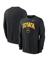 Nike Men's Black Iowa Hawkeyes Arched Seal Pullover Sweatshirt